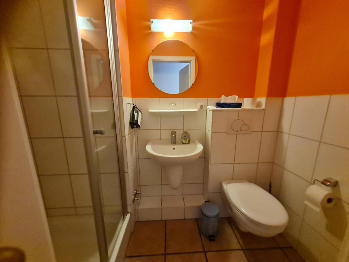 ホテル Gasthaus Frorup エーファーゼー エクステリア 写真